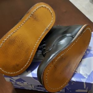 Toddler walking shoes by Josmo